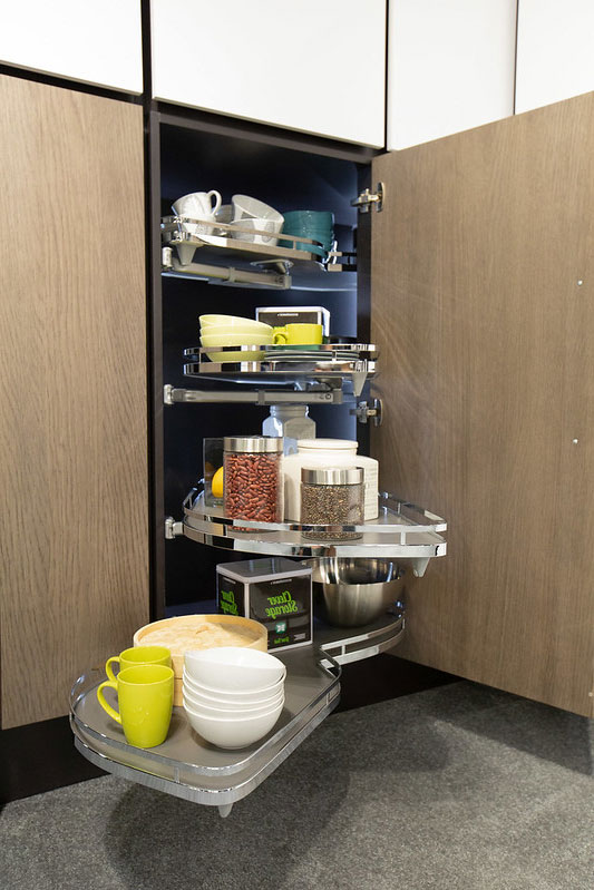 КОМПЛЕКТ левый, Леманс 500 мм, H 1265, Арена СТИЛЬ, 4 полки, 4 доводчика, цвет ХРОМ Kessebohmer | официальный магазин